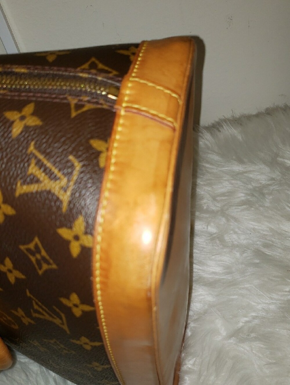 Louis Vuitton Monogram Canvas Alma Satchel in Brown and Tan - Picture 10 of 15